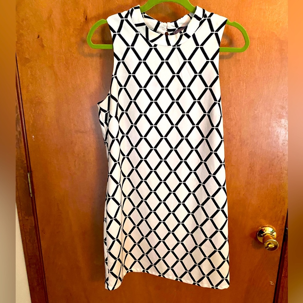 Mod style dress size M